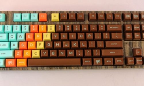 Klawiatura mechaniczna w stylu lat 70 – nawet Ty możesz ją mieć