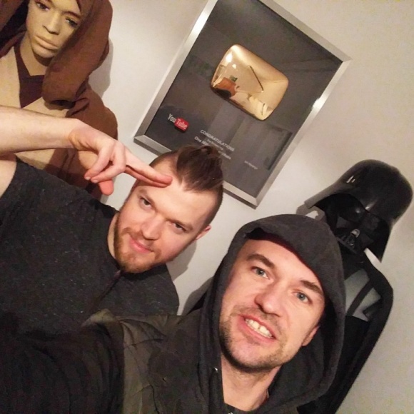 Gwiazdy internetu rozpieszczają fanów z Virgin Mobile Polska