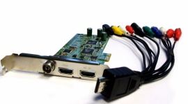 AVerMedia: trójwymiarowa projekcja w twoim domu LIFESTYLE, IT i technologie - Niegdyś oglądanie filmów 3D było zarezerwowane dla największych kin. Wraz z upływem czasu technologię 3D dostosowano do potrzeb każdego użytkownika. Obecnie, nie ruszając się sprzed ekranu telewizora, możemy oglądać i tworzyć takie produkcje przy użyciu Aver3D CaptureHD H727 3D.