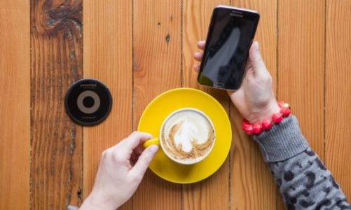 Powermat – unikalny system ładowania bezprzewodowego dostępny już w Polsce