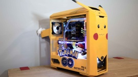 Pika! – czyli Pikachu staje się… modem! LIFESTYLE, IT i technologie - W ubiegłym roku byliśmy świadkami prawdziwego renesansu Pokemonów. Dzięki popularnej grze mobilnej świat oszalał na punkcie stworków, a zainspirowany Pokemon GO duet Brothers MOD postanowił stworzyć niezwykłą obudowę.