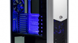 Cooler Master świętuje swój jubileusz wypuszczając nową obudowę LIFESTYLE, IT i technologie - Zamiast tortu, Cooler Master na swoje 25-lecie przygotował dla fanów coś zupełnie innego: jubileuszową, odświeżoną wersję klasycznej obudowy Cosmos II.