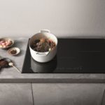 Ekspert Hotpoint i Jamie Oliver radzą: Dlaczego warto postawić na płytę