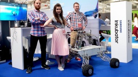 Polski łazik marsjański w finale międzynarodowego konkursu LIFESTYLE, IT i technologie - Grupa Legendary Rover z Politechniki Rzeszowskiej konkuruje właśnie w USA z zespołami z całego świata o zwycięstwo w międzynarodowym i najbardziej prestiżowym konkursie robotów University Rover Challenge.
