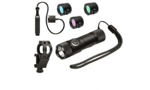 Miejmy ją zawsze przy sobie. Jak wybrać latarkę EDC?