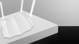 Tenda AC5 v3.0 - tani i wydajny router LIFESTYLE, IT i technologie - AC5 to dwuzakresowy router WiFi AC1200 przeznaczony do średnich mieszkań z dostępem do światłowodu 100 Mb/s. Zapewnia prędkość WiFi do 1167 Mb/s (5 GHz: 867 Mb/s i 2,4 GHz: 300 Mb/s).