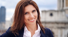 Więźniowie szklanych ekranów – dlaczego nie potrafimy być offline? LIFESTYLE, IT i technologie - Zoom fatigue to zjawisko, które w ostatnich miesiącach zyskało na szczególnym znaczeniu w kręgach zawodowo-edukacyjnych. Osoby, które zaczęły spędzać o wiele więcej czasu przed ekranem, niż dotychczas, zaczęły odczuwać ogromne zmęczenie i poczucie przytłoczenia społecznego.