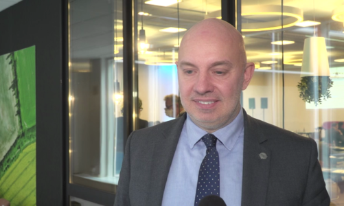 Sektor lotniczy sięga po technologie wirtualnej i rozszerzonej rzeczywistości. Za jej pomocą będzie szkolić pilotów i personel techniczny