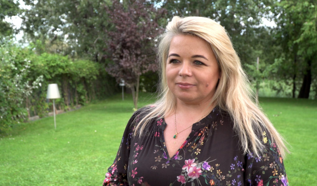 motorola-rynek-innowacje-foto2_1 Najnowsze technologie w smartfonach są coraz przystępniejsze cenowo. Rynek napędza pandemia i zmieniające się preferencje użytkowników