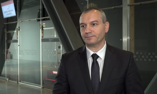 Lotnictwo zmierza w zielonym kierunku. Perspektywa nadchodzących lat to alternatywne paliwa, nowe napędy i inwestycje w infrastrukturę naziemną