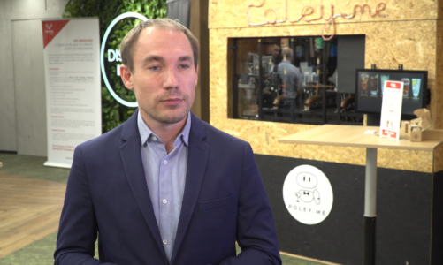 Polska firma opracowała robota do mieszania drinków. Planuje z nim ekspansję na największe europejskie miasta