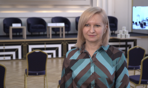 Polska wśród liderów w leczeniu rdzeniowego zaniku mięśni. Dzięki dostępnej terapii i badaniom przesiewowym w ciągu kilku miesięcy udało się uratować życie 14 dzieci