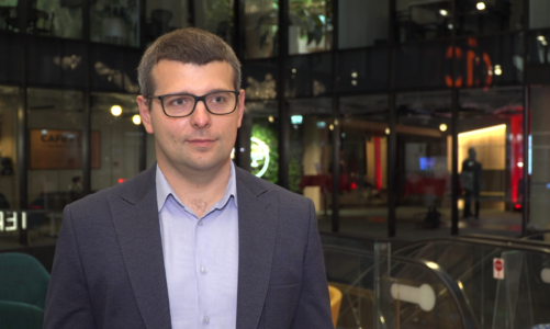 Sztuczna inteligencja będzie coraz bardziej autonomiczna. To może być jedyny sposób na zapewnienie opieki medycznej na trudno dostępnych obszarach