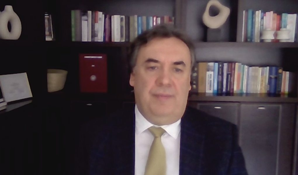 rejdak-pilokarpina-foto Specjalne krople do oczu mogą zastąpić okulary osobom starszym. Na kilka godzin poprawią widzenie z bliska