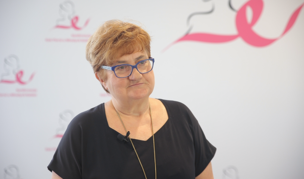 rak-piersi-mlode-kobiety-foto2_1 U młodych pacjentek rak piersi występuje rzadko, ale jest bardziej agresywny. Dla wielu z nich taka diagnoza brzmi jak wyrok