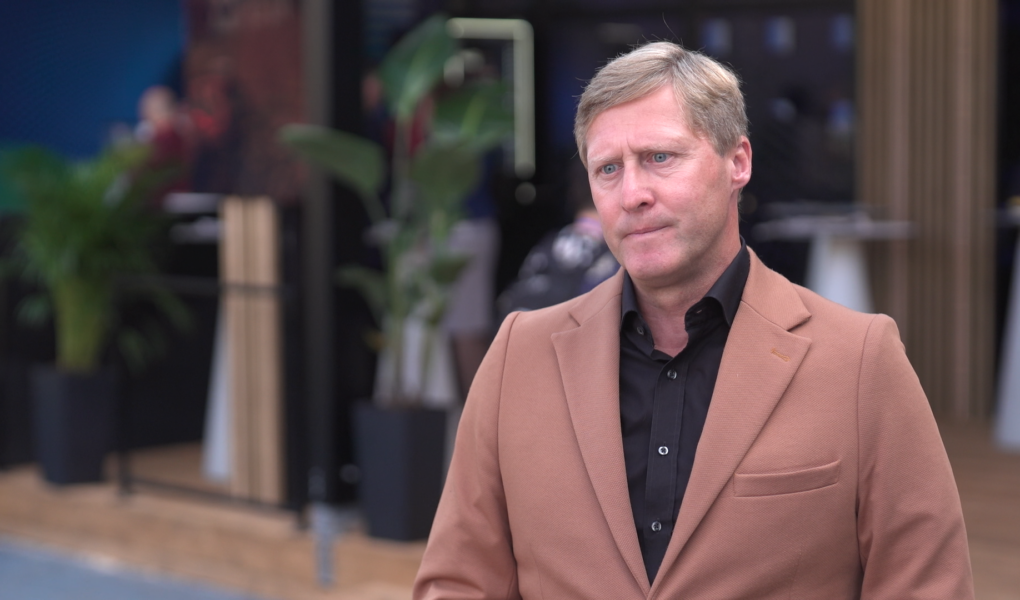 464-tmobile-cyfryzacja-foto2 Polska na ostatnich miejscach w rankingu cyfryzacji wśród państw UE. Przyspieszenie rozwoju 5G pozwoliłoby na nadrobienie cyfryzacyjnych braków